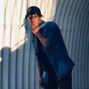 Meet your Posher, Alex